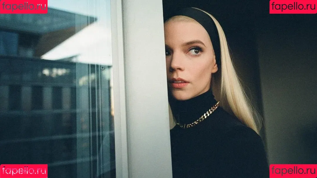 Anya Taylor-Joy Onlyfans Photo Gallery 