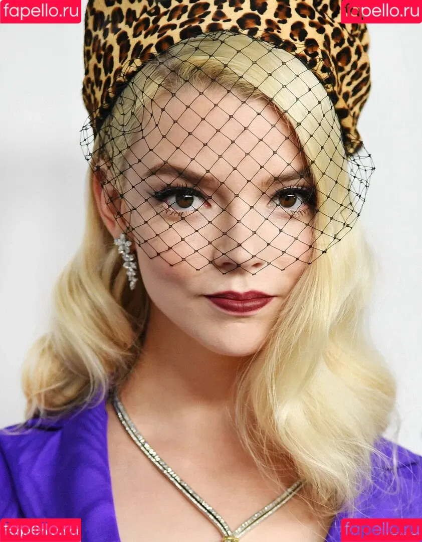 Anya Taylor-Joy Onlyfans Photo Gallery 
