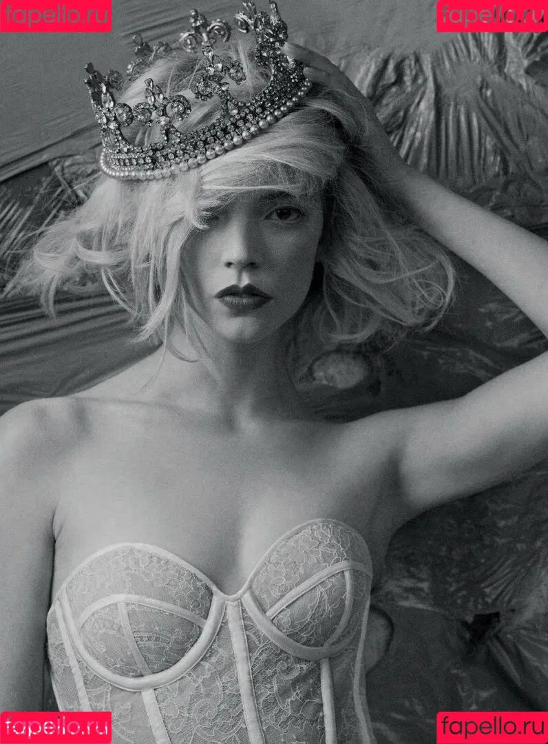 Anya Taylor-Joy Onlyfans Photo Gallery 
