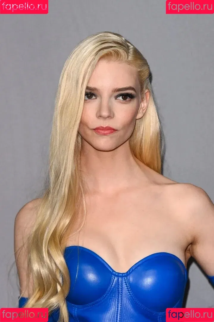 Anya Taylor-Joy Onlyfans Photo Gallery 