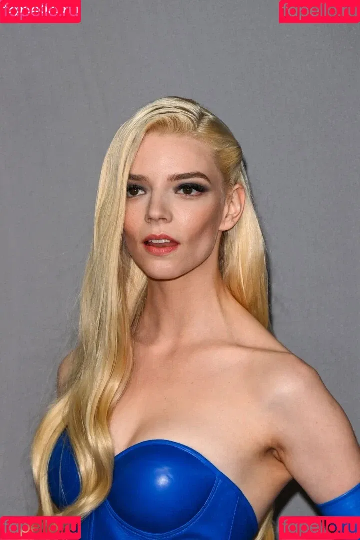 Anya Taylor-Joy Onlyfans Photo Gallery 
