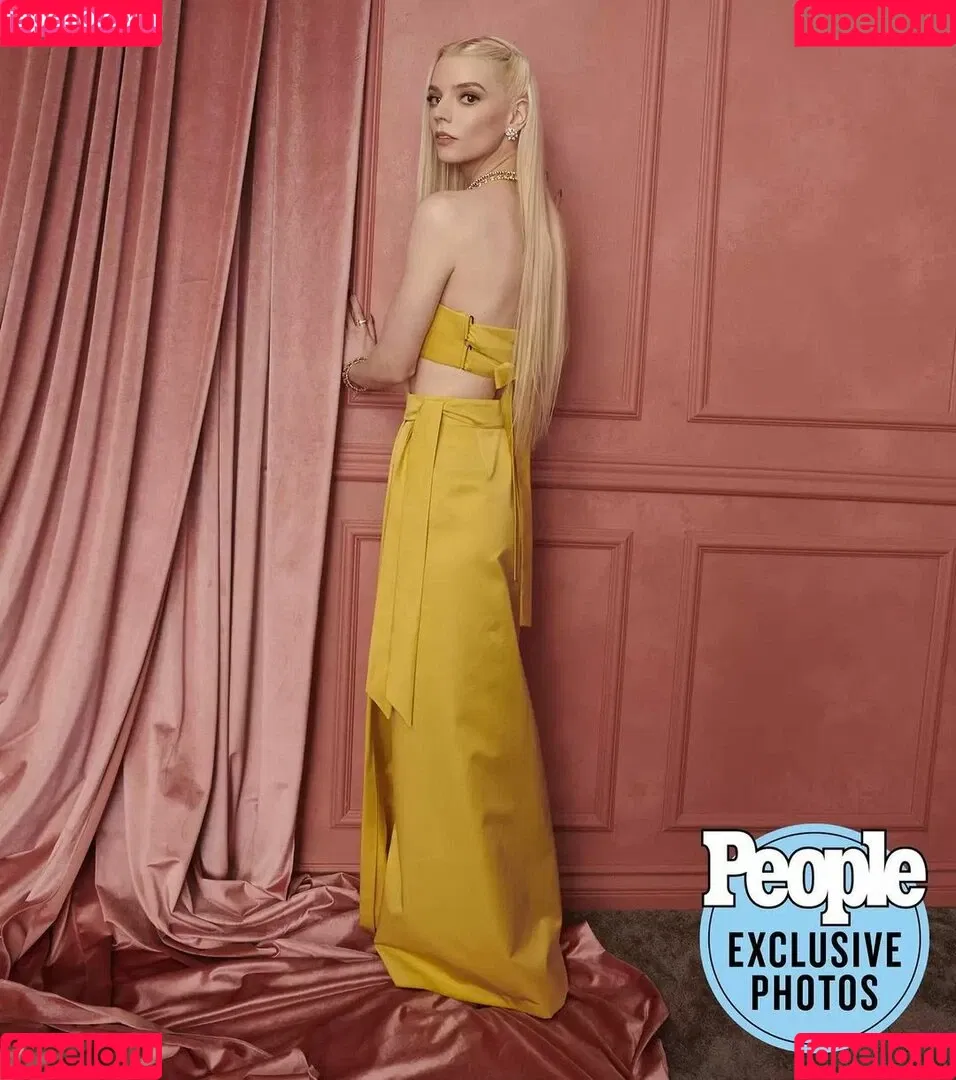Anya Taylor-Joy Onlyfans Photo Gallery 