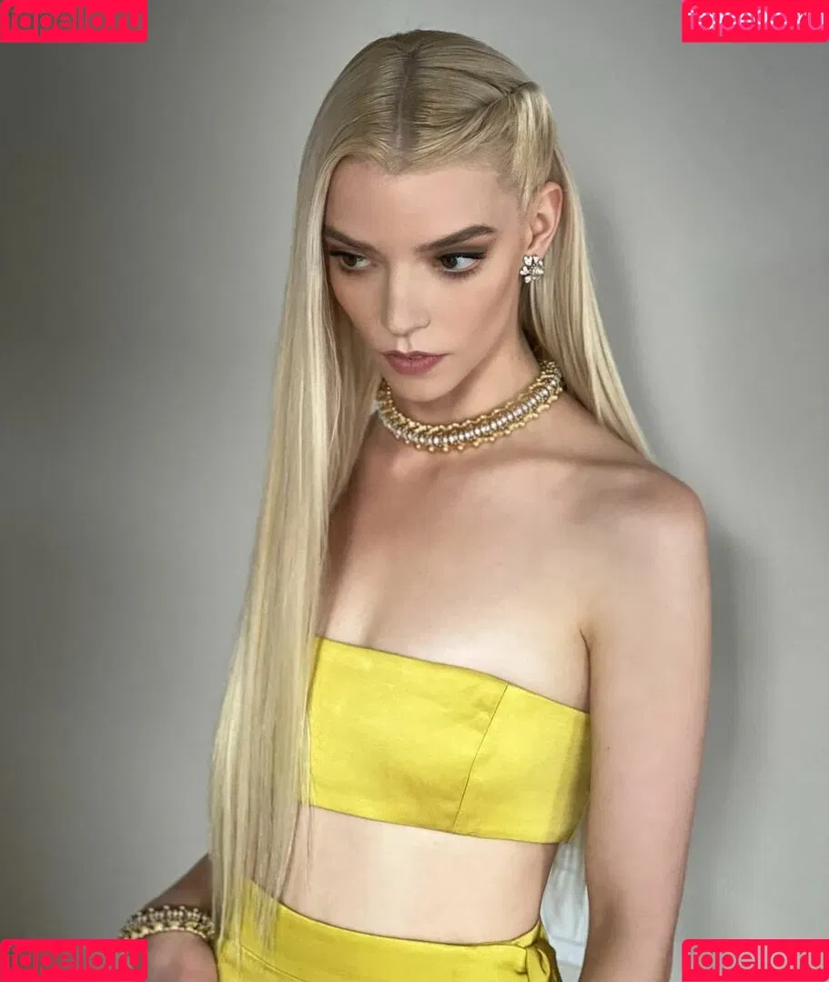 Anya Taylor-Joy Onlyfans Photo Gallery 