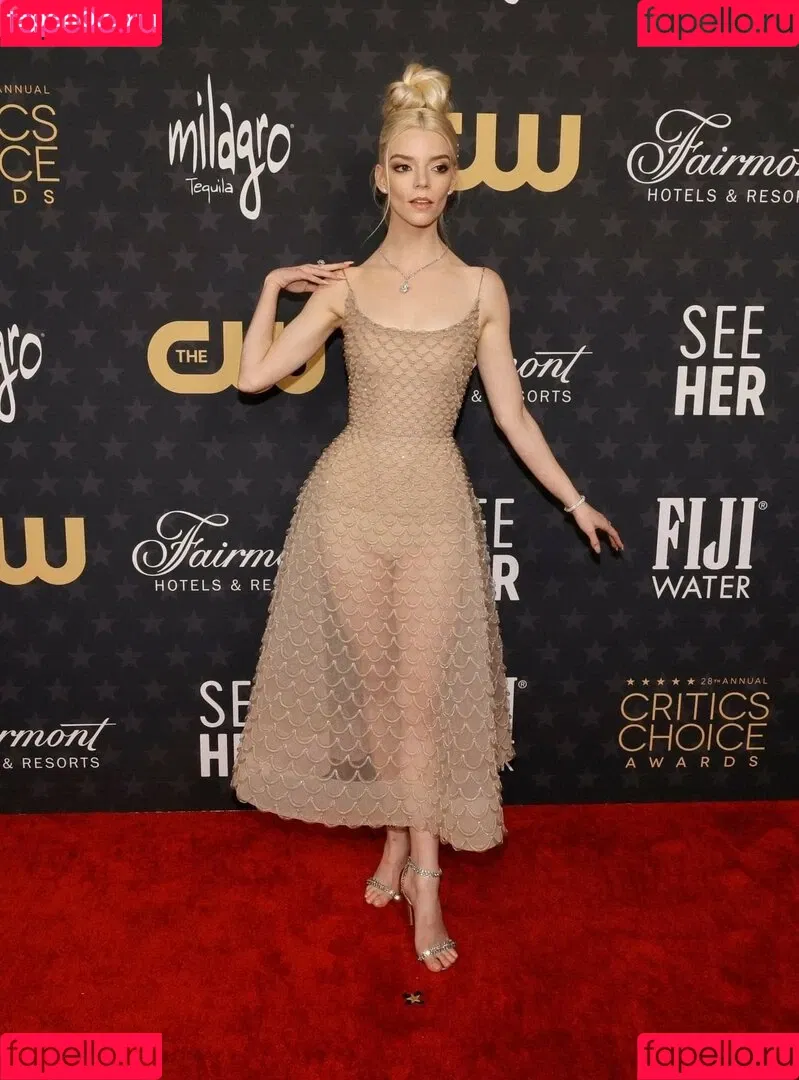 Anya Taylor-Joy Onlyfans Photo Gallery 