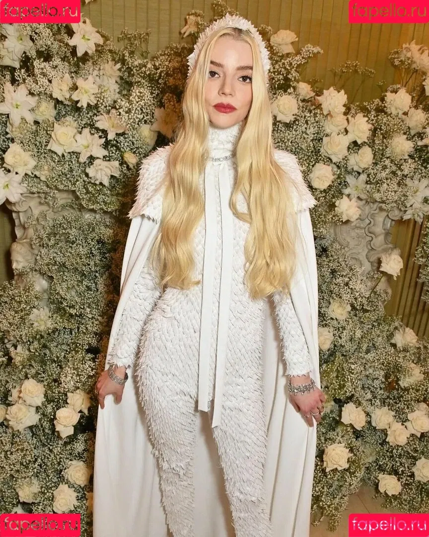 Anya Taylor-Joy Onlyfans Photo Gallery 