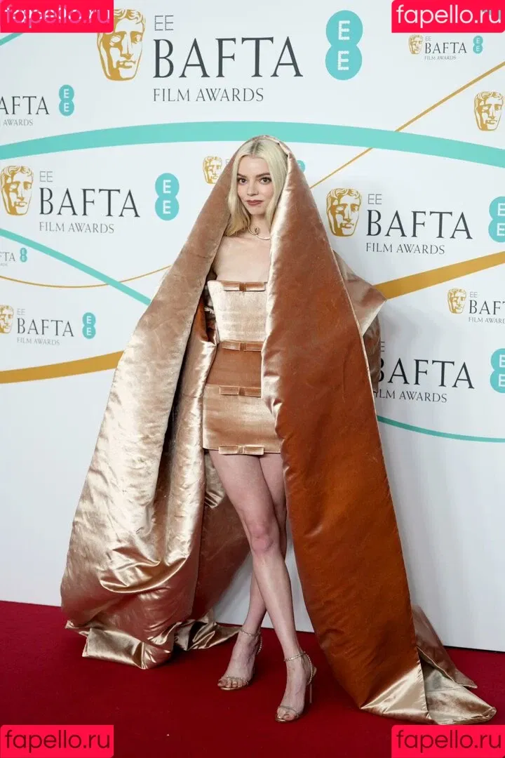 Anya Taylor-Joy Onlyfans Photo Gallery 