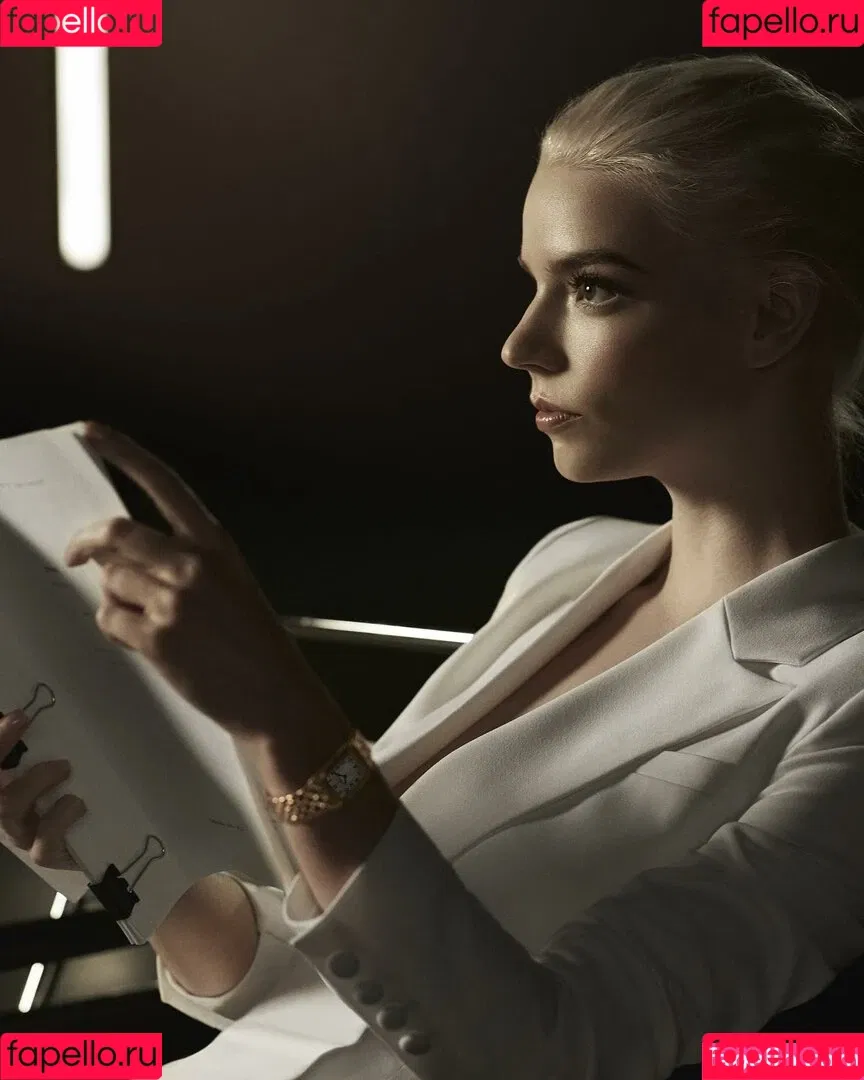 Anya Taylor-Joy Onlyfans Photo Gallery 