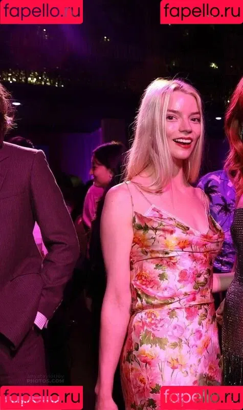 Anya Taylor-Joy Onlyfans Photo Gallery 