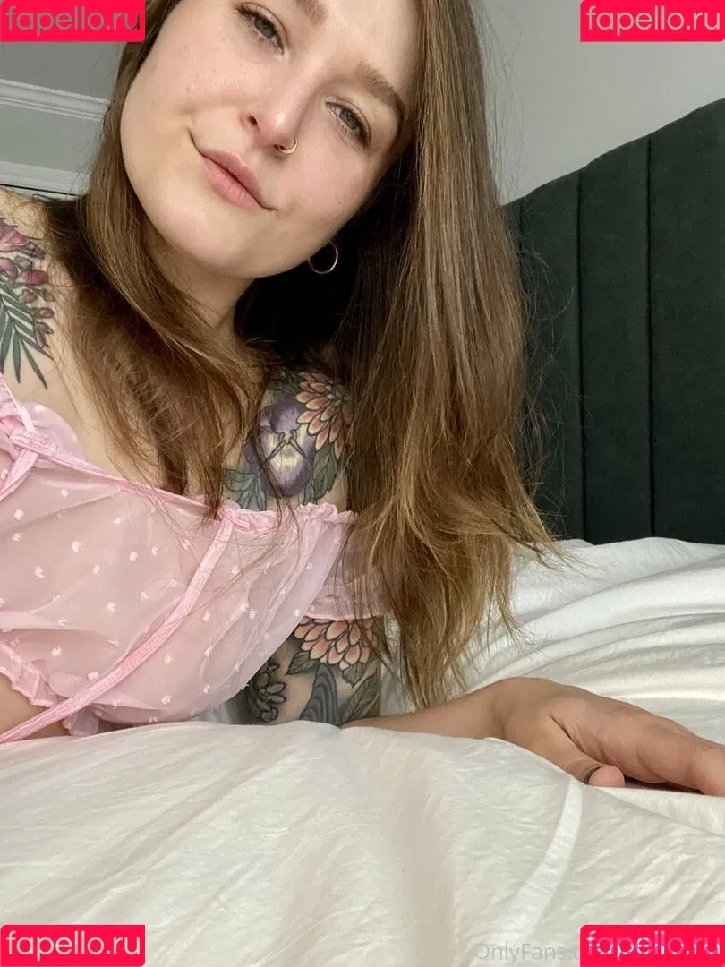 sbdolphin Onlyfans Photo Gallery 