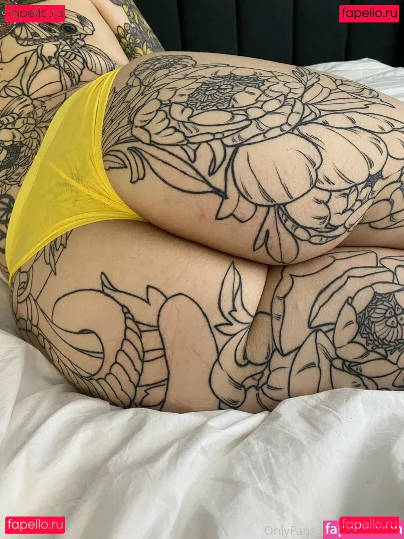 sbdolphin Onlyfans Photo Gallery 