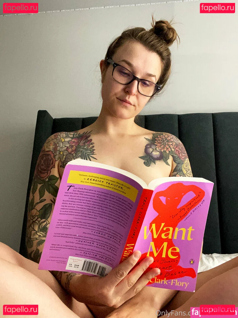 sbdolphin Onlyfans Photo Gallery 