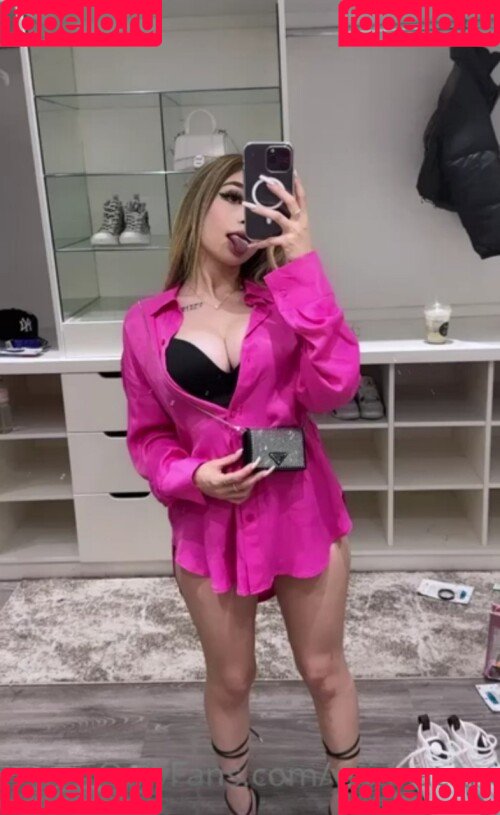 Yajanaaa Onlyfans Photo Gallery 