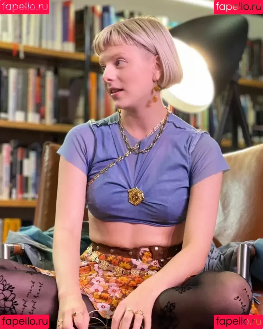 Aurora Aksnes Onlyfans Photo Gallery 