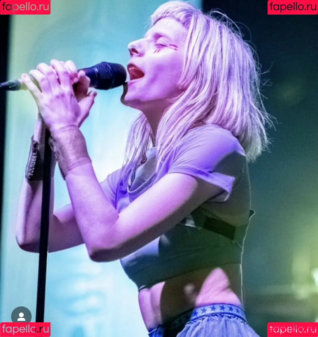 Aurora Aksnes Onlyfans Photo Gallery 