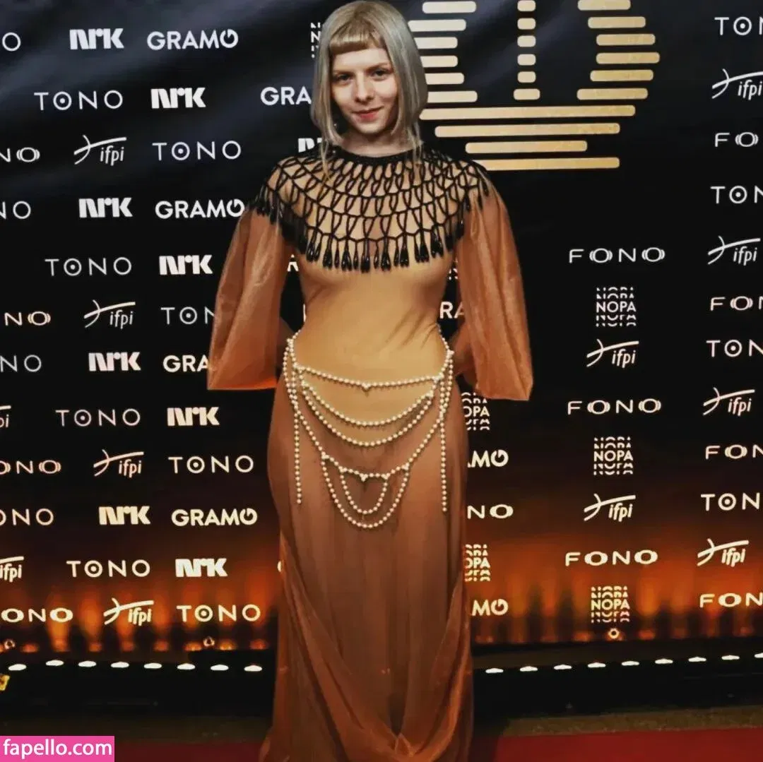 Aurora Aksnes Onlyfans Photo Gallery 