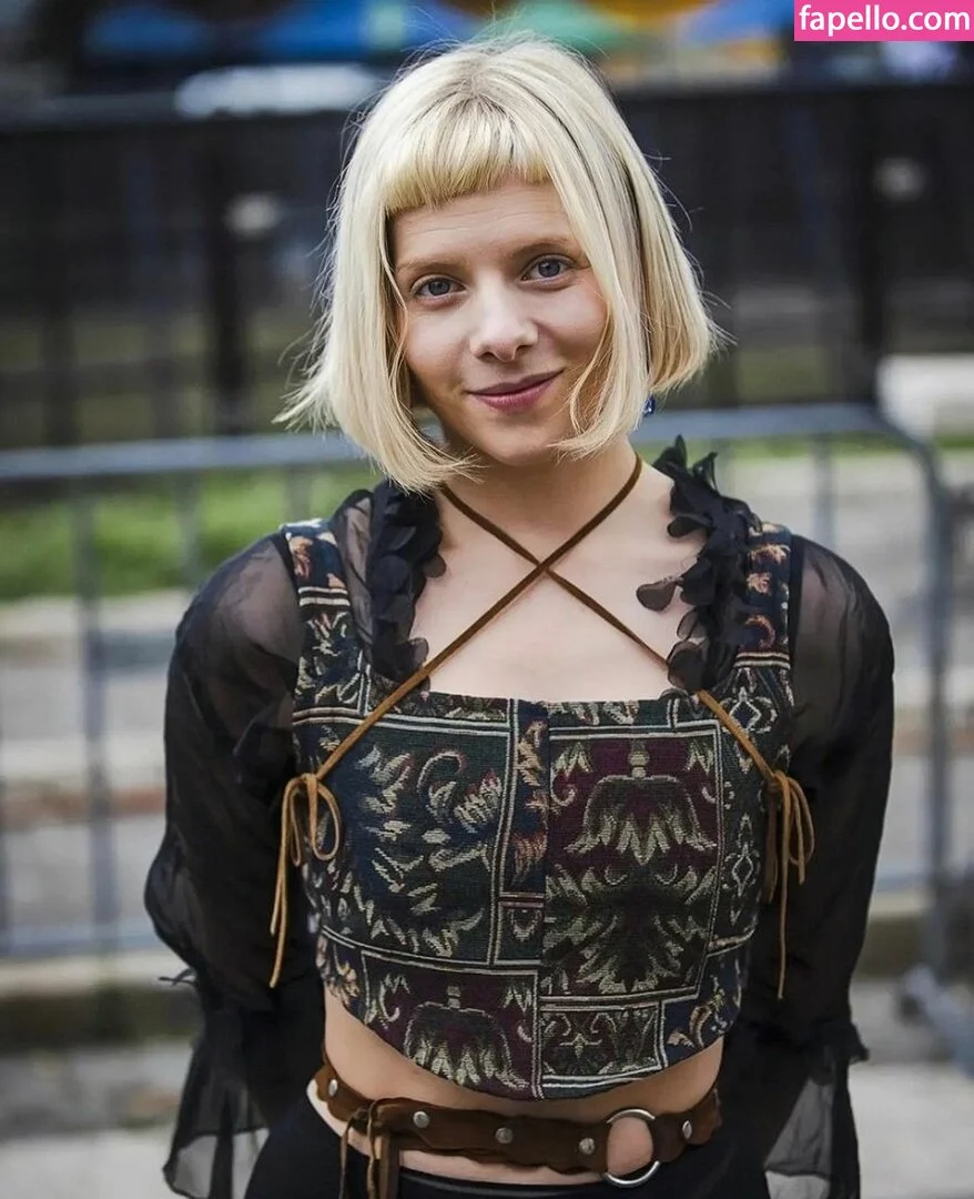 Aurora Aksnes Onlyfans Photo Gallery 