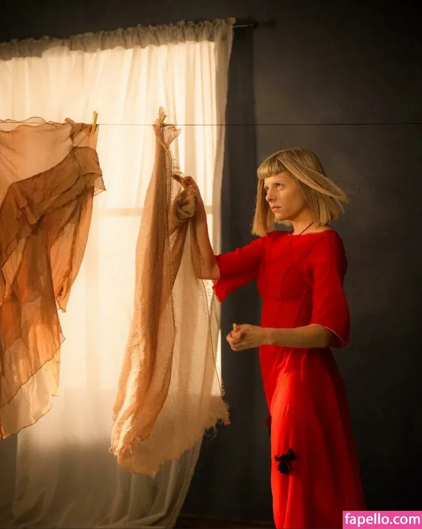 Aurora Aksnes Onlyfans Photo Gallery 