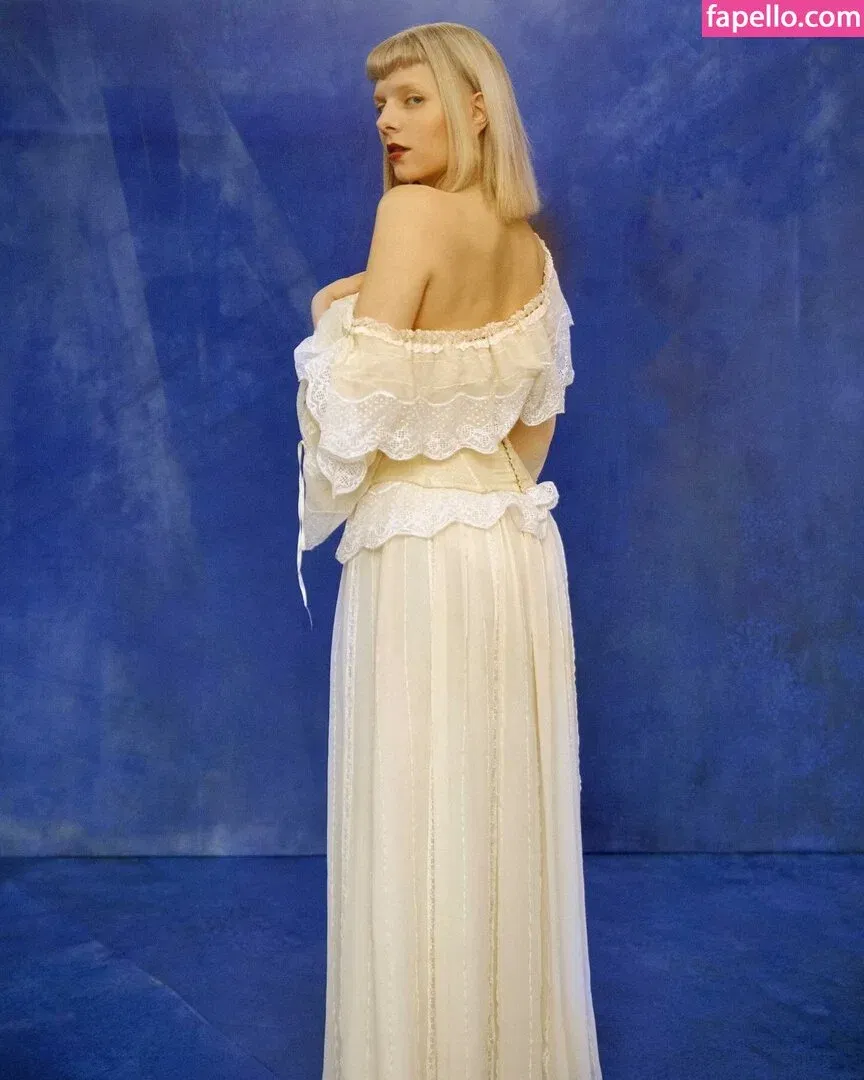 Aurora Aksnes Onlyfans Photo Gallery 