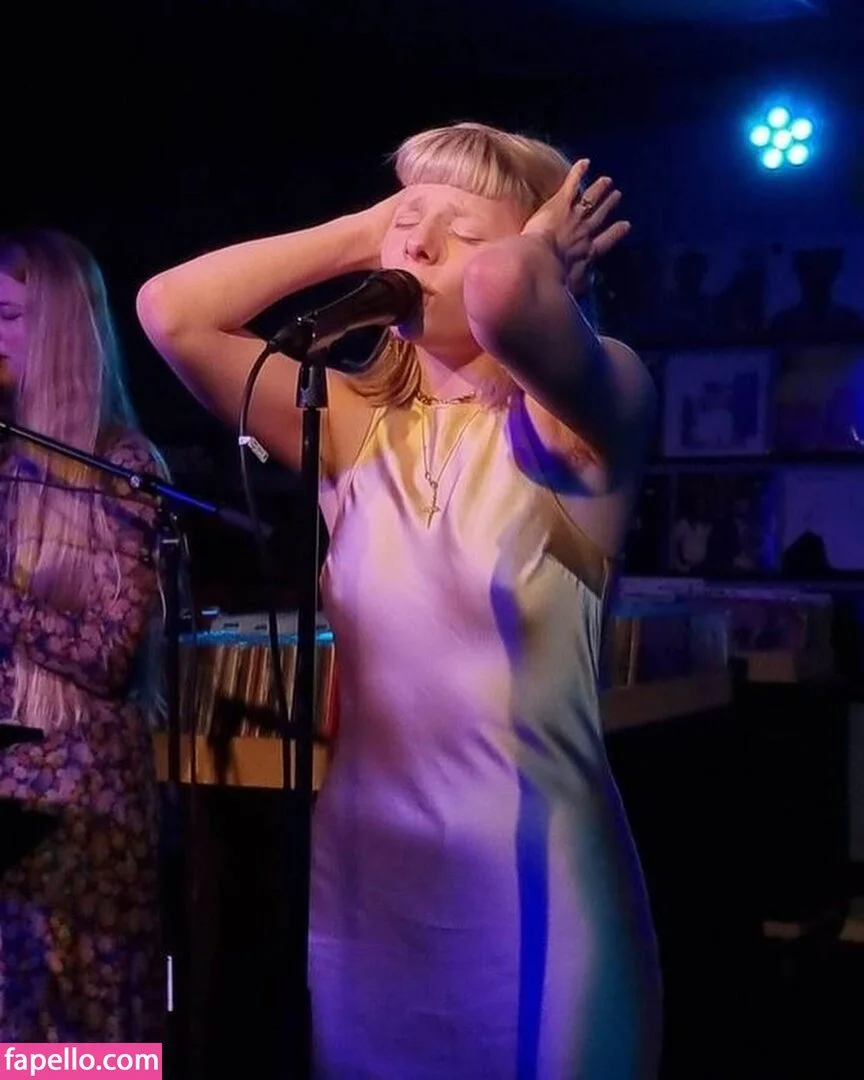 Aurora Aksnes Onlyfans Photo Gallery 