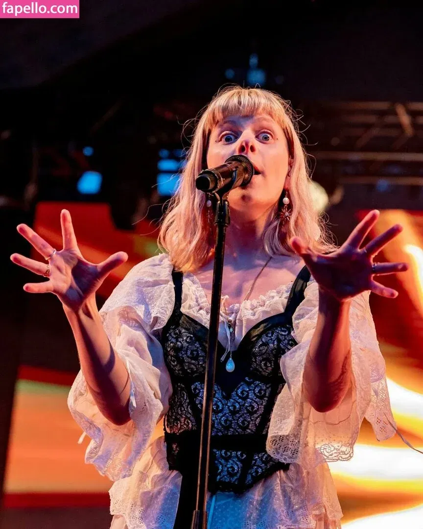 Aurora Aksnes Onlyfans Photo Gallery 