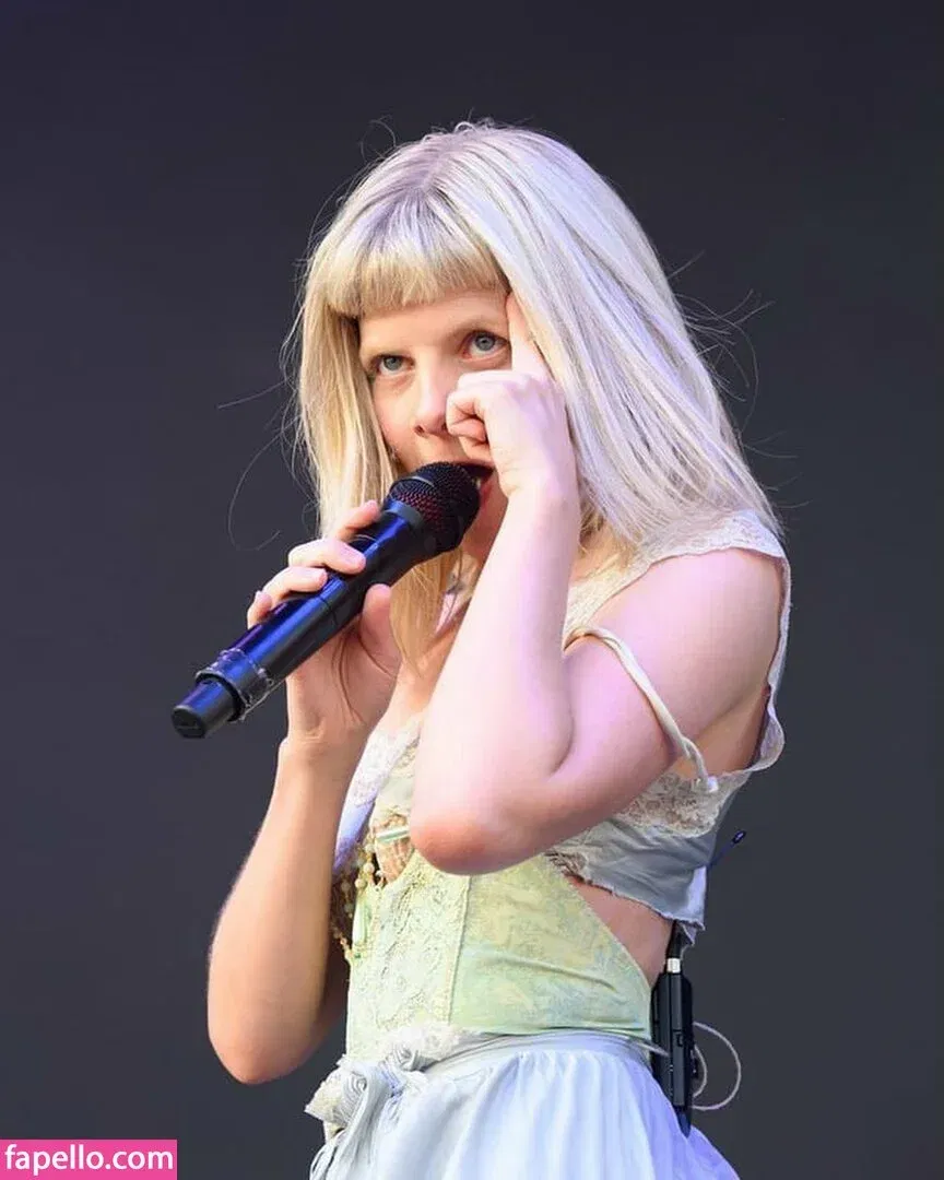 Aurora Aksnes Onlyfans Photo Gallery 