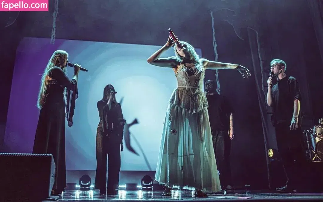 Aurora Aksnes Onlyfans Photo Gallery 