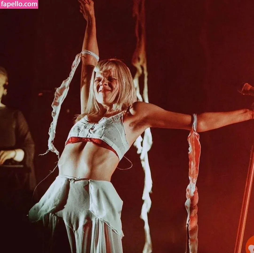 Aurora Aksnes Onlyfans Photo Gallery 