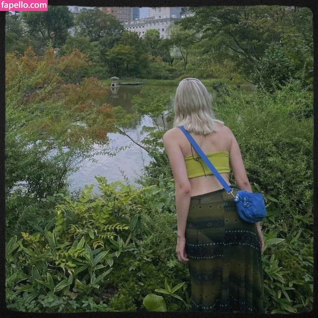 Aurora Aksnes Onlyfans Photo Gallery 