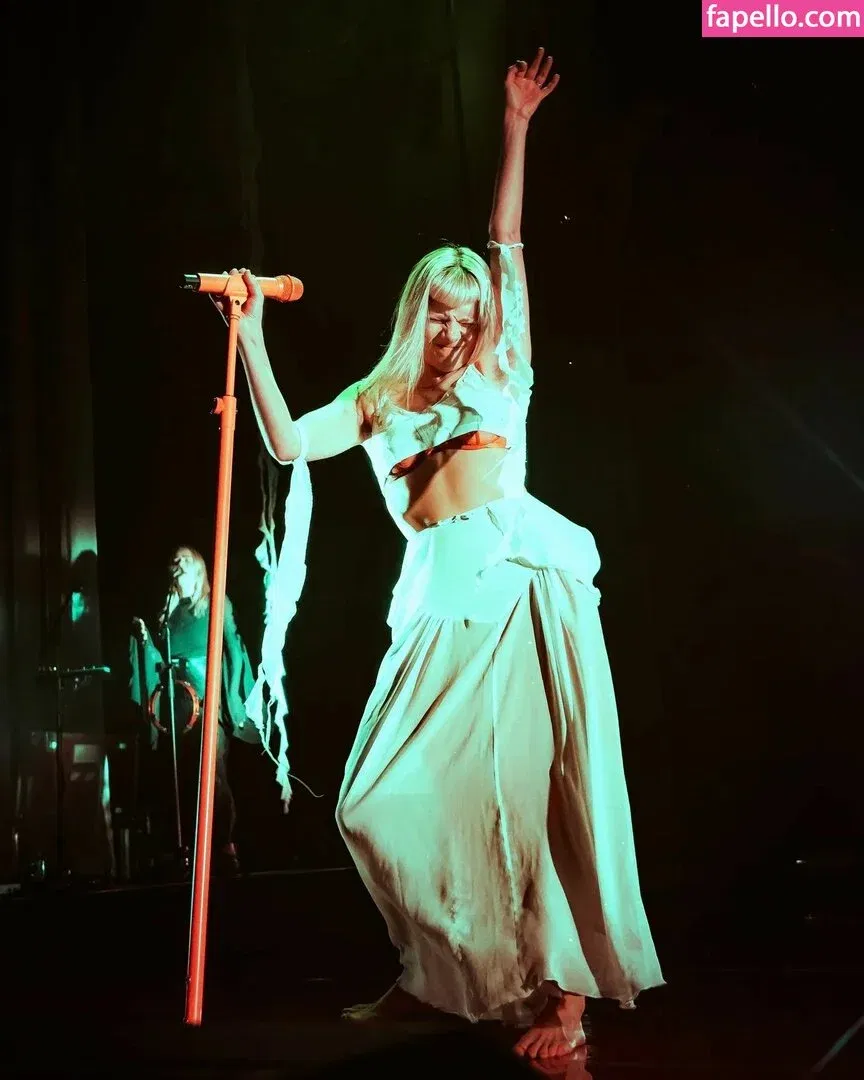 Aurora Aksnes Onlyfans Photo Gallery 