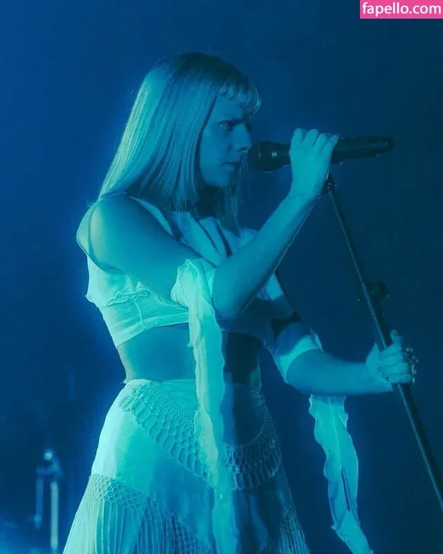 Aurora Aksnes Onlyfans Photo Gallery 