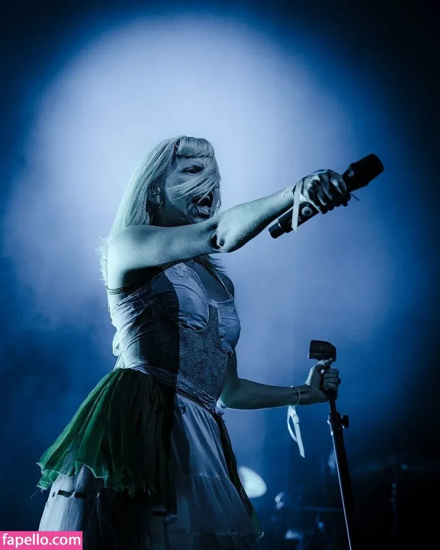 Aurora Aksnes Onlyfans Photo Gallery 