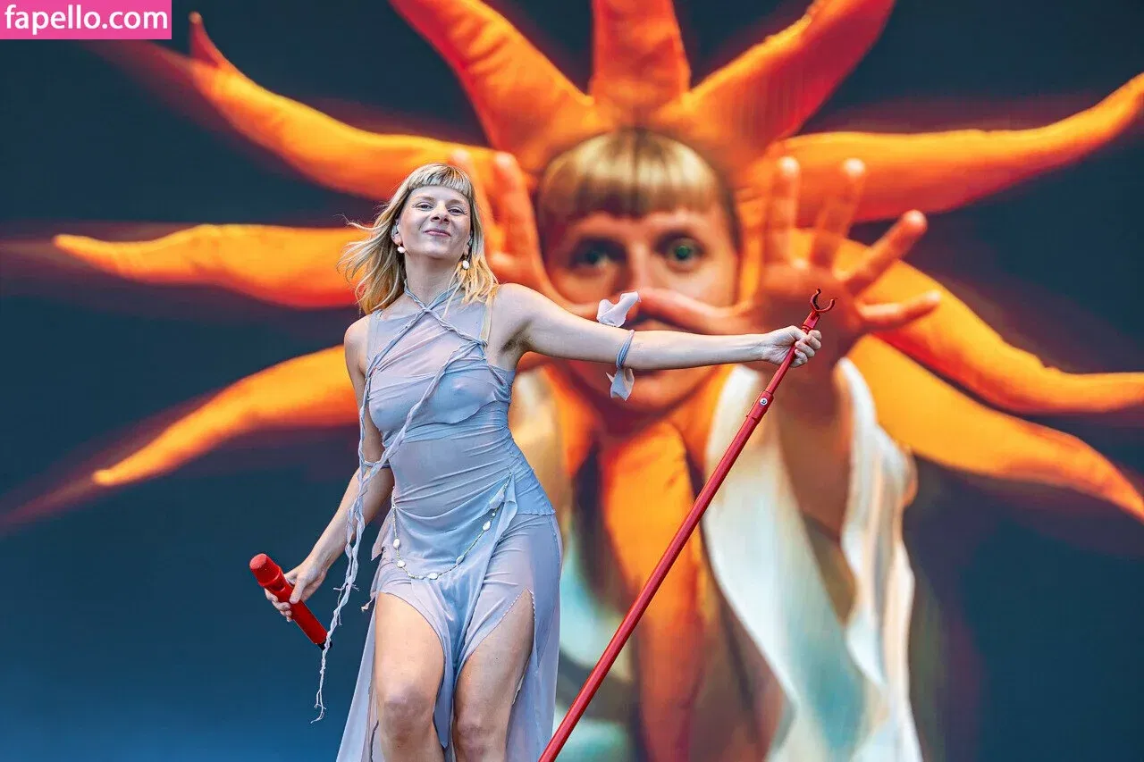 Aurora Aksnes Onlyfans Photo Gallery 