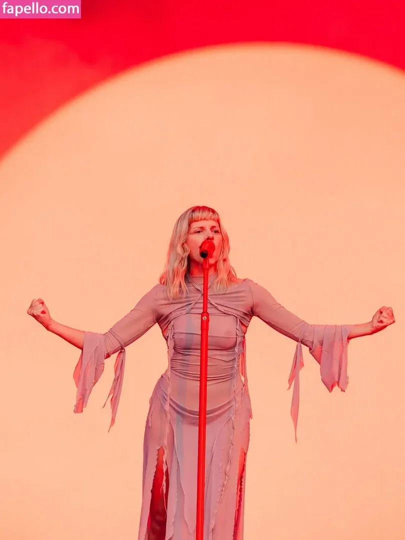 Aurora Aksnes Onlyfans Photo Gallery 