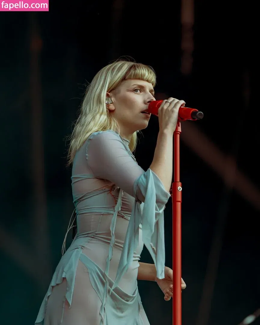 Aurora Aksnes Onlyfans Photo Gallery 