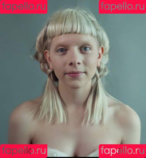 Aurora Aksnes Onlyfans Photo Gallery 