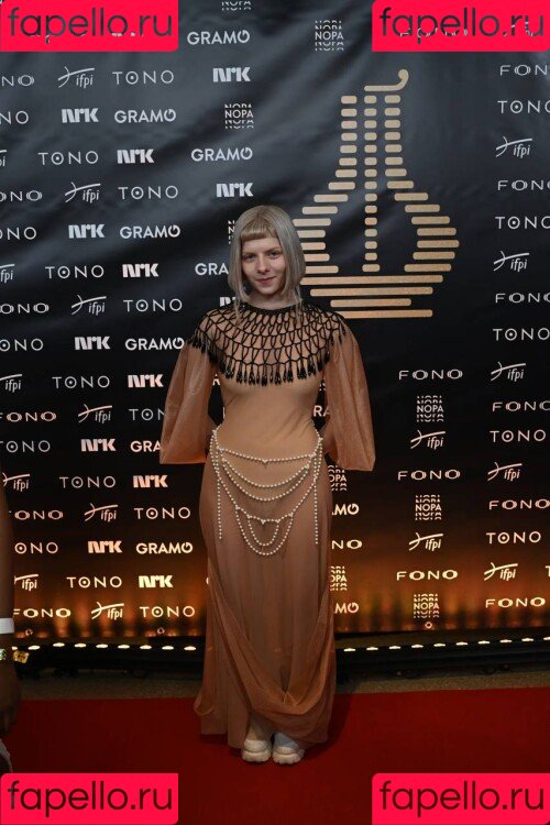 Aurora Aksnes Onlyfans Photo Gallery 