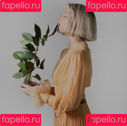 Aurora Aksnes Onlyfans Photo Gallery 