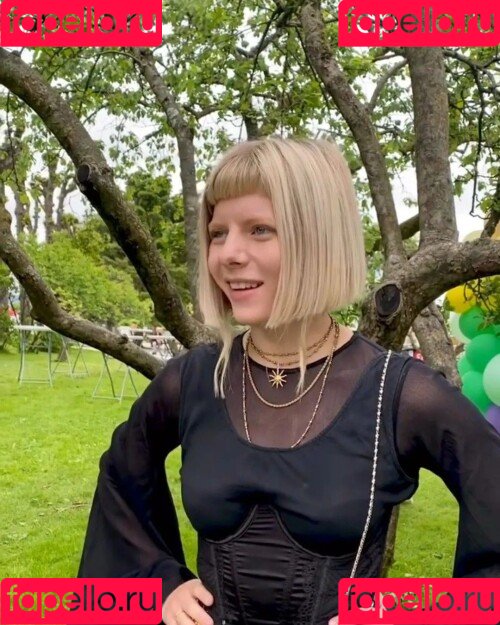 Aurora Aksnes Onlyfans Photo Gallery 