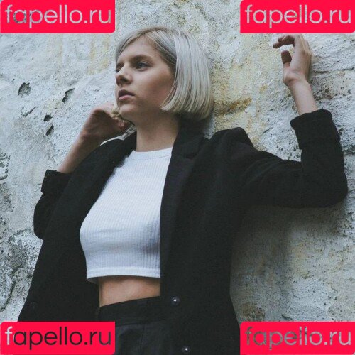 Aurora Aksnes Onlyfans Photo Gallery 