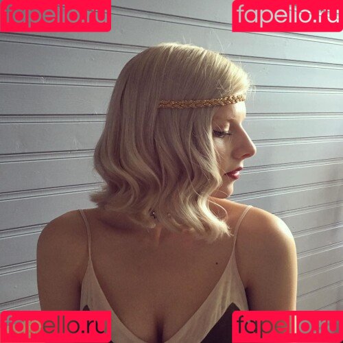 Aurora Aksnes Onlyfans Photo Gallery 