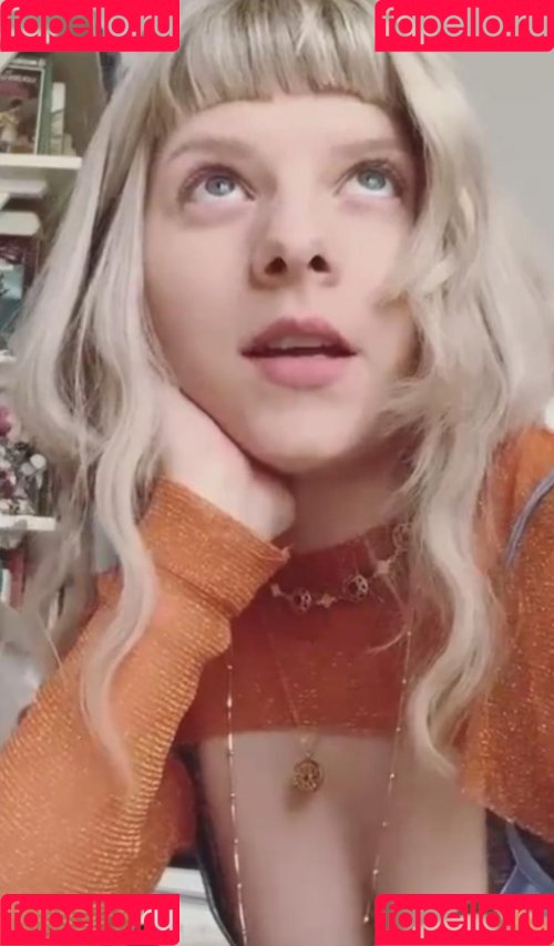 Aurora Aksnes Onlyfans Photo Gallery 