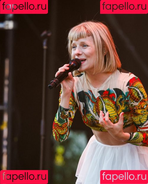 Aurora Aksnes Onlyfans Photo Gallery 