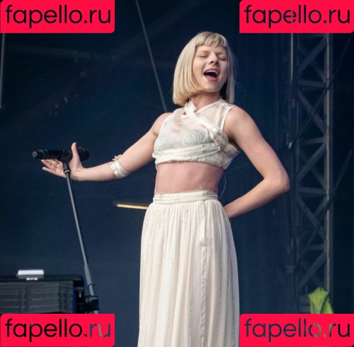 Aurora Aksnes Onlyfans Photo Gallery 