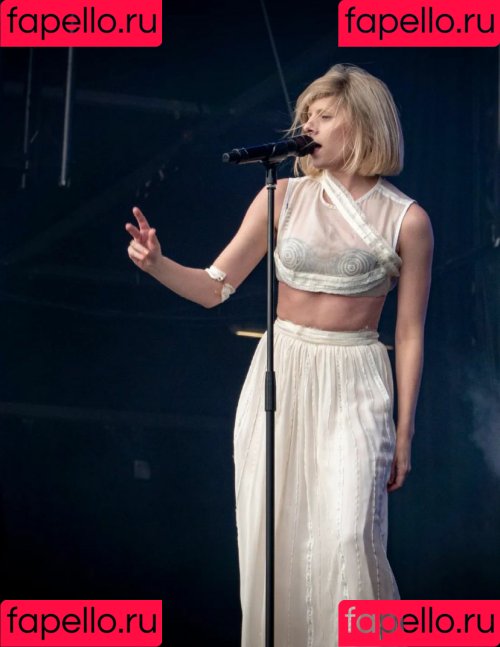 Aurora Aksnes Onlyfans Photo Gallery 