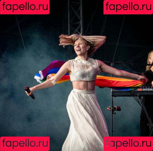 Aurora Aksnes Onlyfans Photo Gallery 