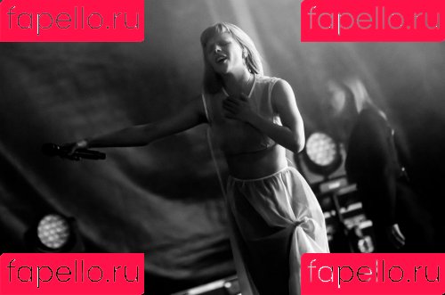 Aurora Aksnes Onlyfans Photo Gallery 