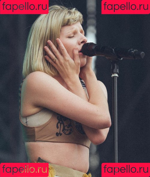 Aurora Aksnes Onlyfans Photo Gallery 