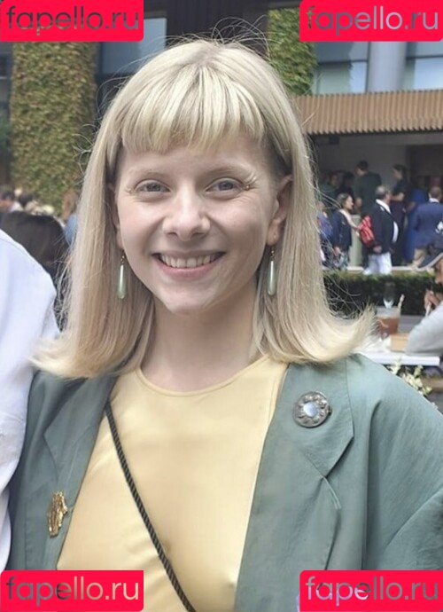 Aurora Aksnes Onlyfans Photo Gallery 