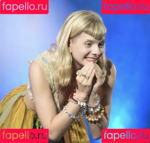 Aurora Aksnes Onlyfans Photo Gallery 