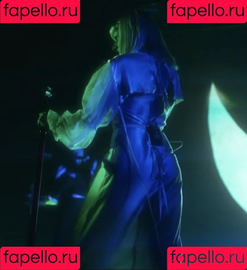 Aurora Aksnes Onlyfans Photo Gallery 